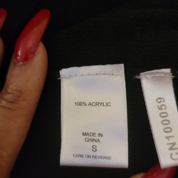 Duster - Picture 4 of 4